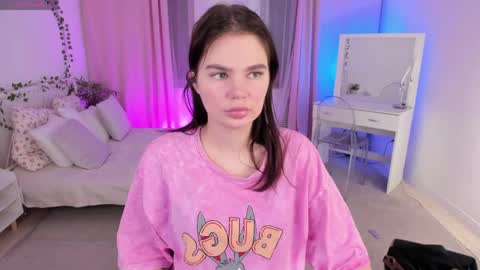 Snapshot of milly_brown_ chatting on April 2, 3:53 pm Welcome My name is Tina online show from April 2, 3:53 pm