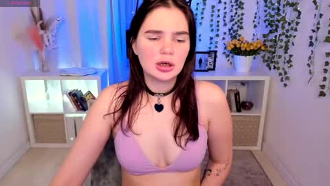 Snapshot of milly_brown_ chatting on April 30, 4:24 pm Welcome My name is Tina online show from April 30, 4:24 pm