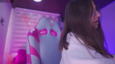 MILLY online show from October 29, 5:04 pm