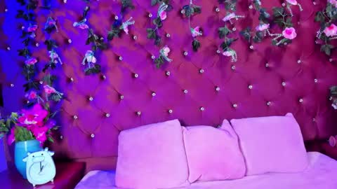 Snapshot of milly_print chatting on March 21, 2:27 am Milly Print online show from March 21, 2:27 am