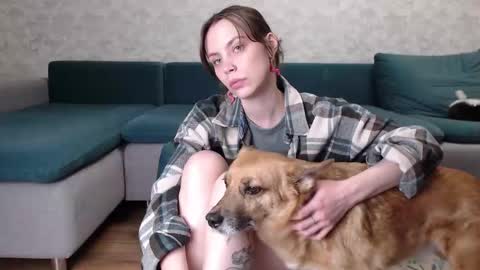 Snapshot of milly_ross23 chatting on December 14, 10:09 am Milly online show from December 14, 10:09 am