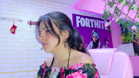 Snapshot of millybell303av chatting on February 4, 2:45 pm millybell303av online show from February 4, 2:45 pm