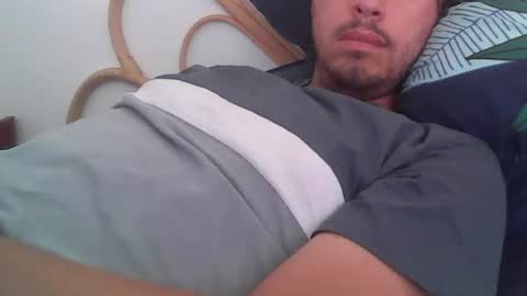 Snapshot of milowww1601 chatting on July 22, 5:32 am milowww1601 online show from July 22, 5:32 am