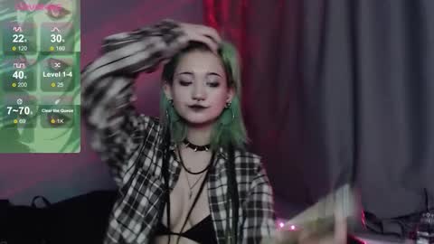 milten_trish online show from November 23, 1:33 pm