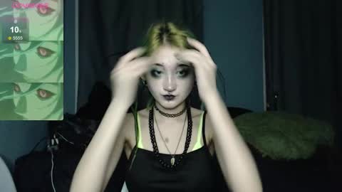 Snapshot of milten_trish chatting on February 12, 11:55 pm milten_trish online show from February 12, 11:55 pm