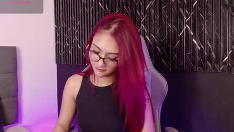 miluv19 online show from September 25, 10:13 pm