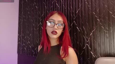 miluv19 online show from October 5, 8:51 pm