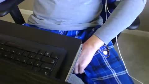 milwaukeebadger24 online show from January 21, 6:34 pm