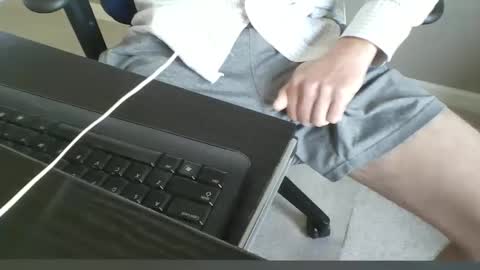 milwaukeebadger24 online show from September 12, 3:01 pm