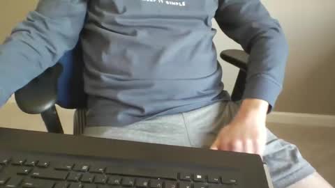 Snapshot of milwaukeebadger24 chatting on March 1, 3:25 pm milwaukeebadger24 online show from March 1, 3:25 pm