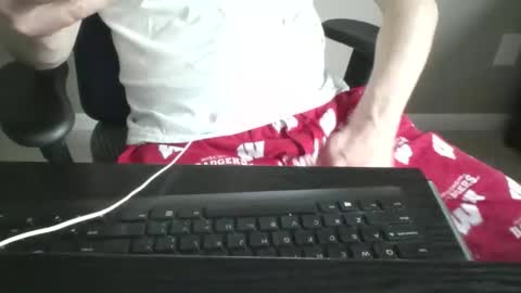 Snapshot of milwaukeebadger24 chatting on March 15, 8:15 pm milwaukeebadger24 online show from March 15, 8:15 pm