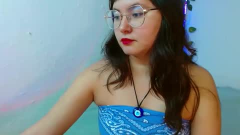 mily_baker online show from January 31, 5:10 pm