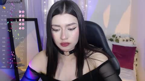 Mily online show from March 23, 8:35 pm