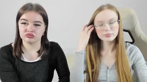 Milena and Jasper online show from February 2, 5:11 pm