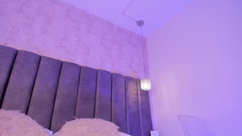 Milyy online show from December 2, 8:00 pm