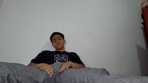 mimachotede20 online show from April 16, 4:02 am