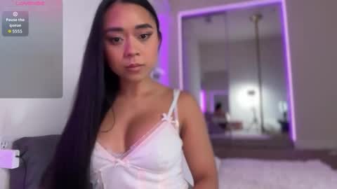 Snapshot of mimibabyxxx chatting on November 27, 1:51 am Mimi Baby online show from November 27, 1:51 am