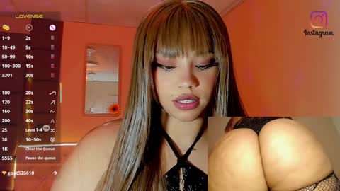 Snapshot of mimirodriguezz chatting on February 2, 8:02 am mimirodriguezz online show from February 2, 8:02 am