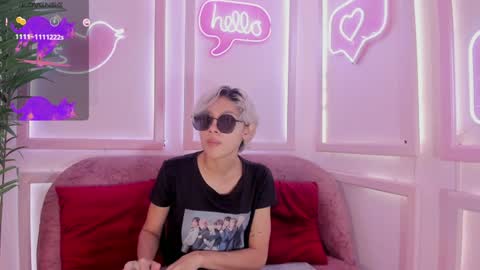 Snapshot of min_minjil chatting on January 25, 11:44 am Minji online show from January 25, 11:44 am