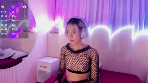Snapshot of min_minjil chatting on March 6, 3:56 pm Minji online show from March 6, 3:56 pm