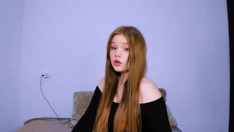 hi Im Mina  online show from January 14, 1:55 am