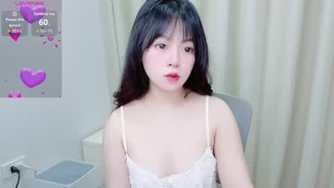 Snapshot of minaaaa69879 chatting on June 5, 8:09 am Na online show from June 5, 8:09 am