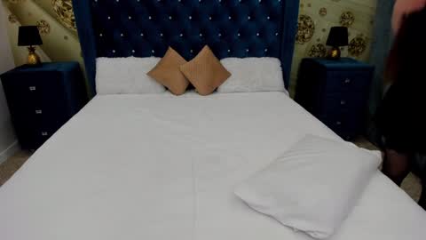 minchelskatrina online show from February 4, 8:13 am