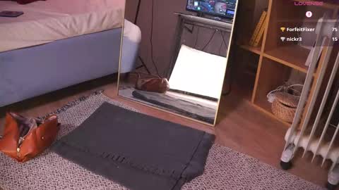 Snapshot of mind__game chatting on February 20, 6:19 am Frances Next streams Thu Fri Sat 8am - 4pm GMT3 online show from February 20, 6:19 am