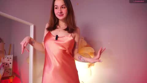 Snapshot of mind__game chatting on February 22, 6:24 am Frances Next streams Thu Fri Sat 8am - 4pm GMT3 online show from February 22, 6:24 am