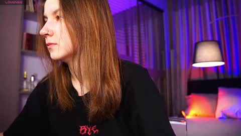 Snapshot of mind__game chatting on March 28, 5:40 am Frances Next streams Thu Fri Sat 8am - 4pm GMT3 online show from March 28, 5:40 am