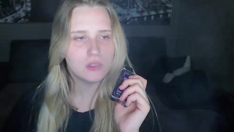 Mindiys online show from December 15, 3:02 am