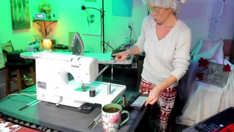 Mindy Mars online show from December 23, 12:08 pm