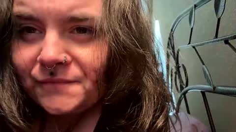 Snapshot of mindyourvib3z chatting on January 6, 5:05 pm mindyourvib3z online show from January 6, 5:05 pm