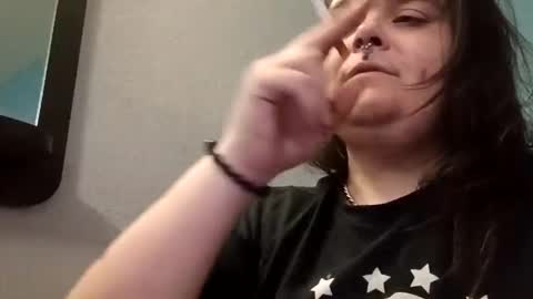 Snapshot of mindyourvib3z chatting on March 12, 10:05 pm mindyourvib3z online show from March 12, 10:05 pm