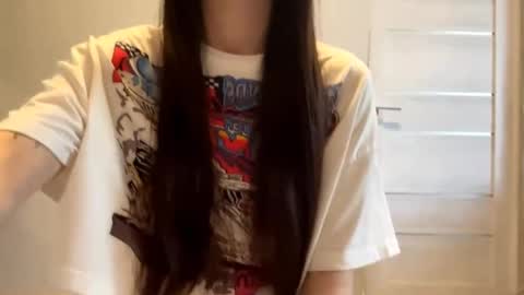 Emilia online show from September 22, 4:58 am