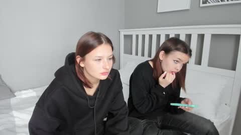 KarinaLeila online show from October 9, 6:55 am