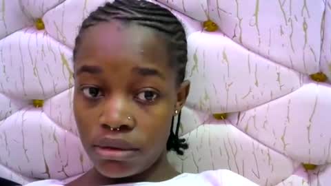 Snapshot of mini_charm chatting on June 10, 7:07 am VERONICA MUTAMBI online show from June 10, 7:07 am