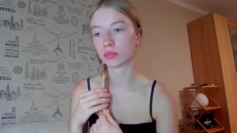 Amelia online show from September 23, 5:05 pm