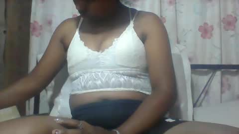 Minie4Tina online show from December 14, 6:35 am
