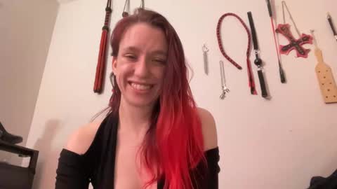 Snapshot of minnyminx chatting on January 31, 1:22 am Minx online show from January 31, 1:22 am
