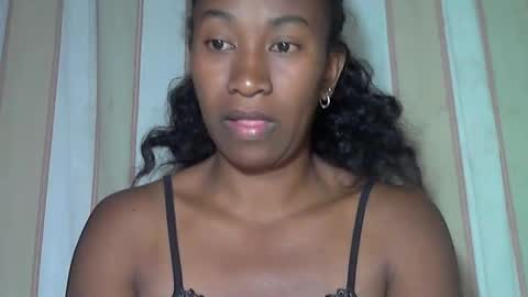 minouch211907 online show from September 15, 8:20 pm