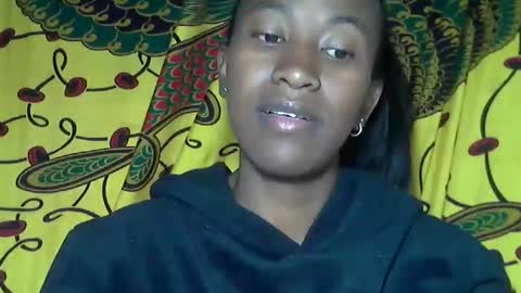 minouch211907 online show from September 24, 2:48 am