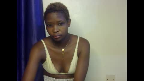 mint_queen online show from May 22, 7:37 am