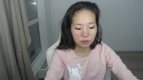 mira_g online show from March 10, 4:14 pm