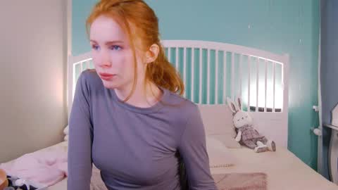 Snapshot of mira_glace chatting on March 8, 11:37 am Mira3 online show from March 8, 11:37 am