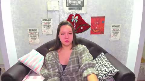 Mira online show from December 25, 2:03 am