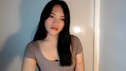 Mira Bella online show from December 14, 11:56 pm