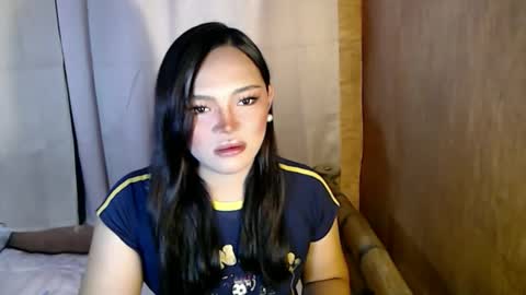 Snapshot of mira_luna222 chatting on March 12, 1:34 am Mira Bella online show from March 12, 1:34 am