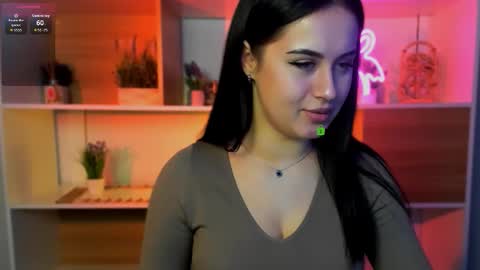 Snapshot of mira_lyn chatting on December 3, 2:08 am mira_lyn online show from December 3, 2:08 am