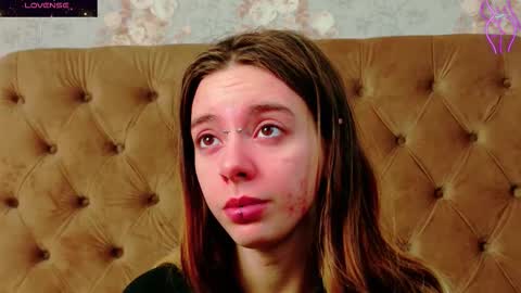 Snapshot of mira_lynxx chatting on November 30, 2:04 am mira_lynxx online show from November 30, 2:04 am